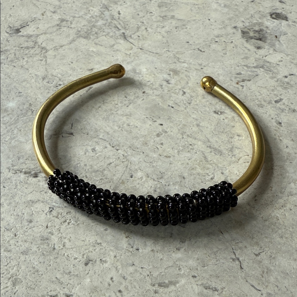 Handmade Elegant Black Beaded Gold Brass Bracelet